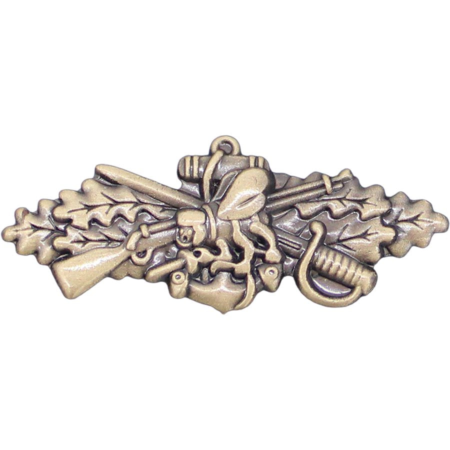 Seabees Combat Warfare Officer Lapel Pin